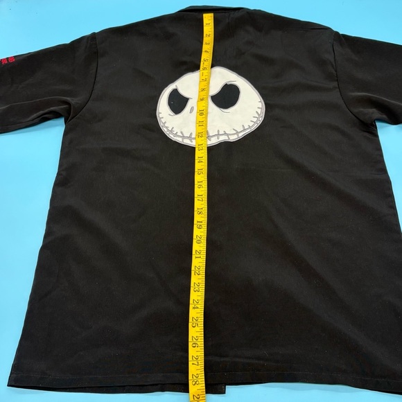 Vintage Disney’s The Nightmare Before Christmas Men's Short Sleeve Shirt Size S - Picture 8 of 9